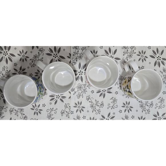 Vintage 1970s Butterfly Mugs Set of 4 Made in Japan – Retro Flower Power Design - Picture 8 of 13